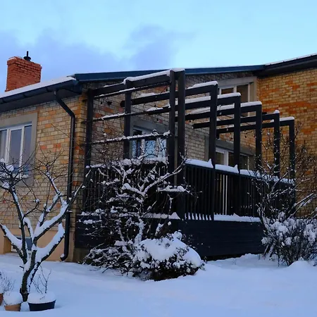Cozy Family House With Garden And Greenhouse Sigulda